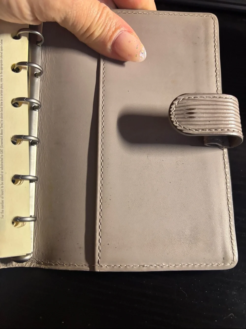 Louis Vuitton taupe/beige   Epi Leather agenda with original papers in it - Picture 13 of 17